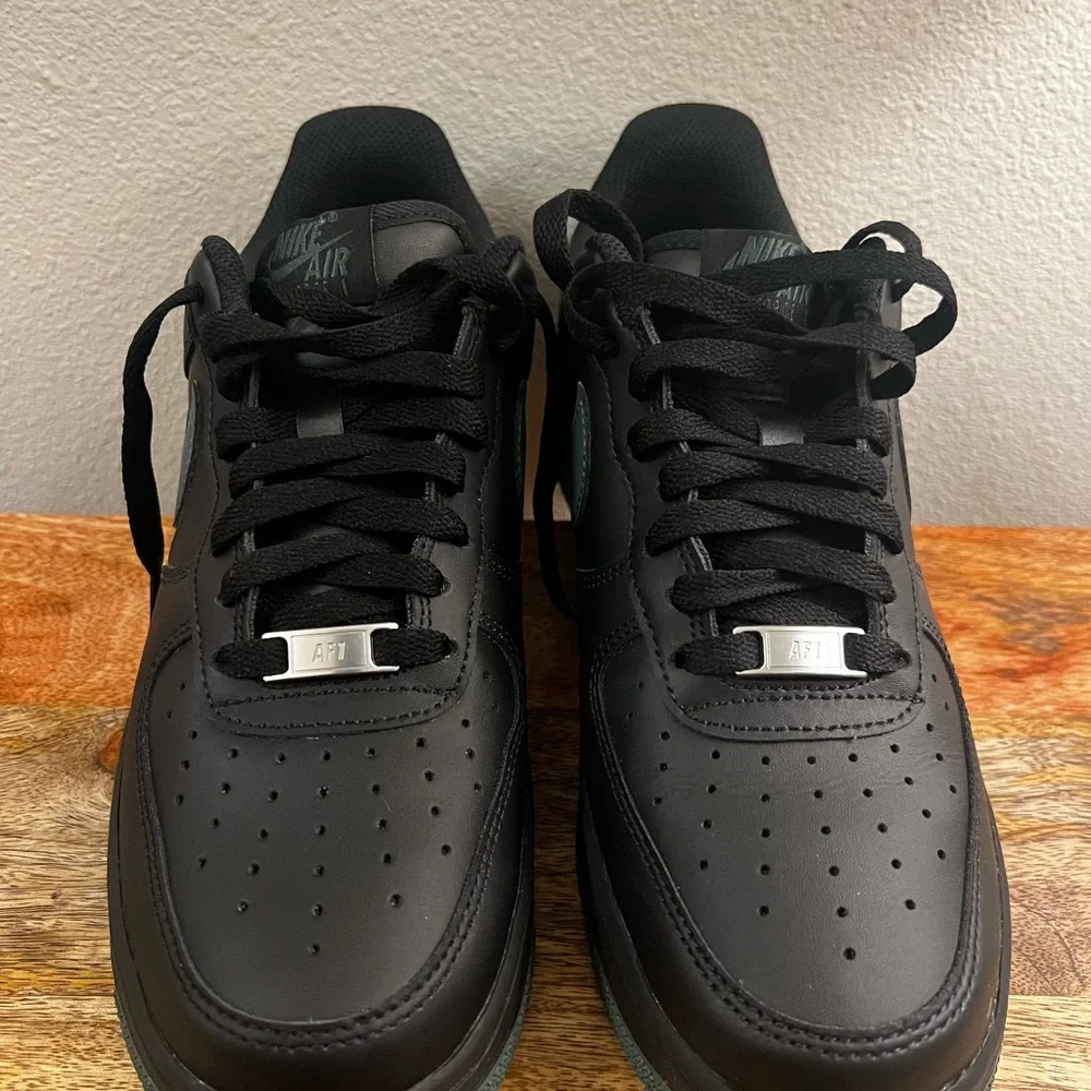 Nike Air Force 1 Low '07 Black Vintage Green - Picture 1 of 11